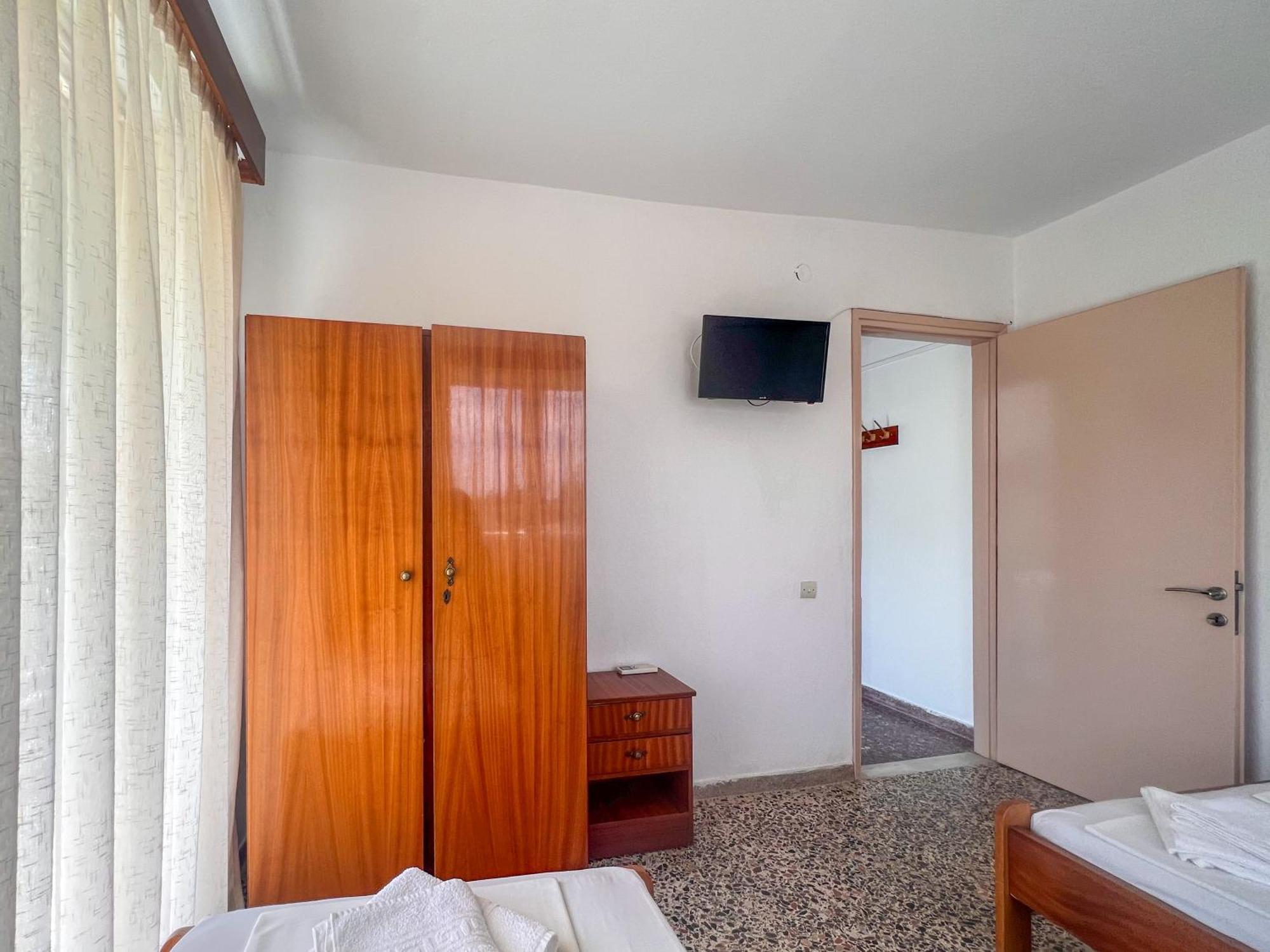 Prado Apartment Hotel Limin Litochorou Room photo